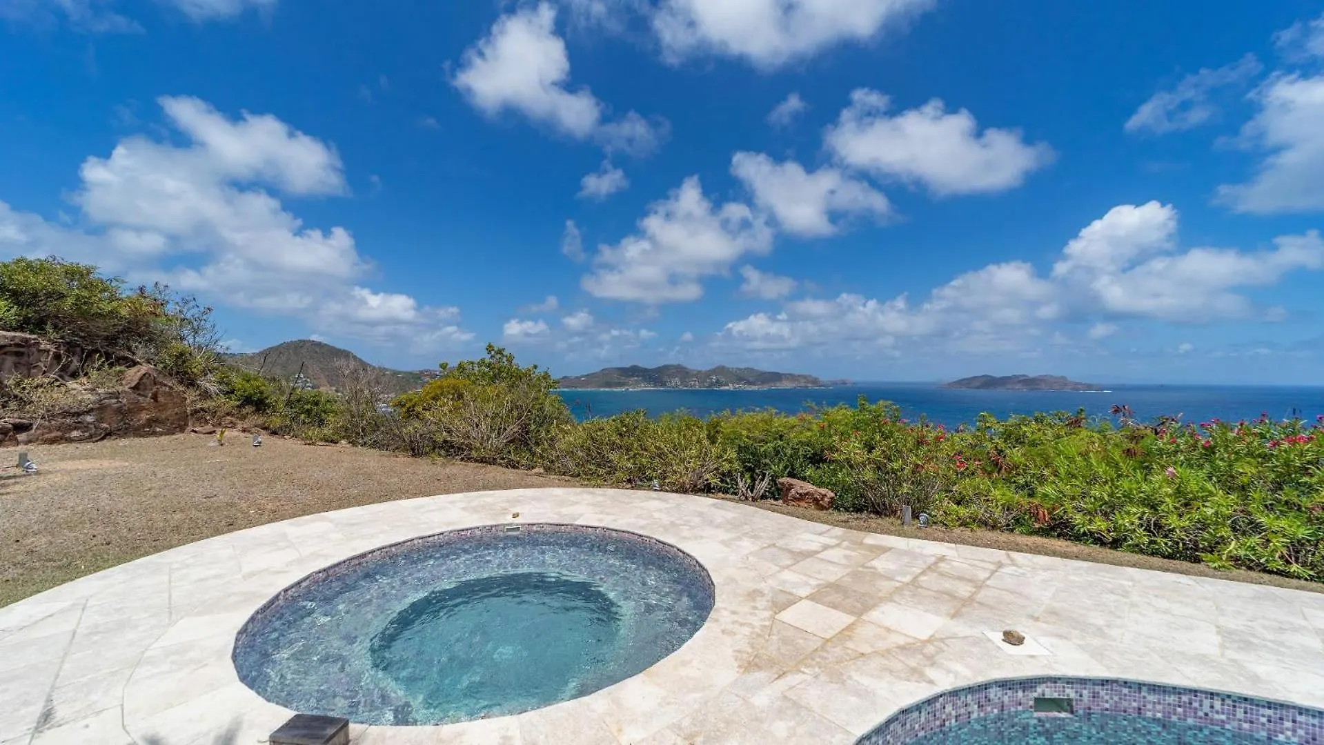 Ideally Located Bright Villa St. Barthelemy São Bartolomeu