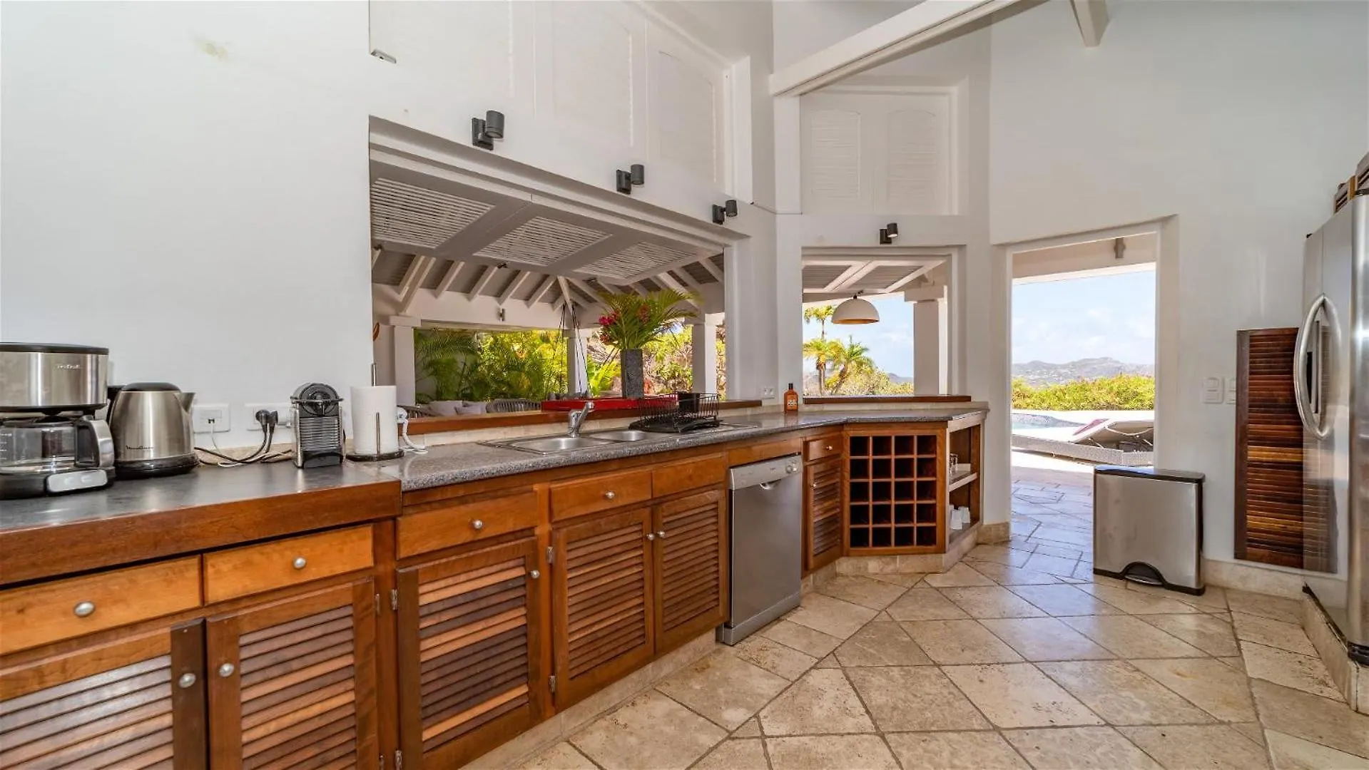 Ideally Located Bright Villa St. Barthelemy